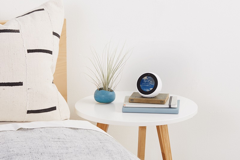 Amazon Echo Spot jetzt vorbestellbar. Ab dem 24.01 verfügbar.